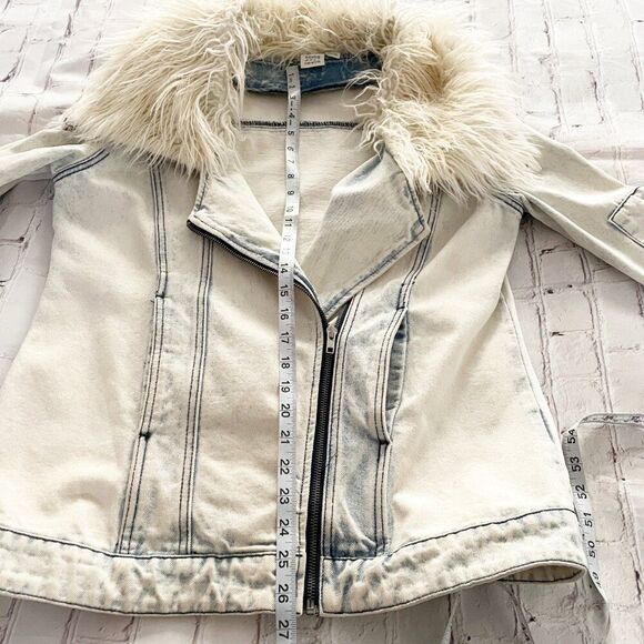 Somedays Lovin Acid Wash Faux Fur Patchwork Asymmetric Zip Closure & Pockets S - Picture 10 of 12